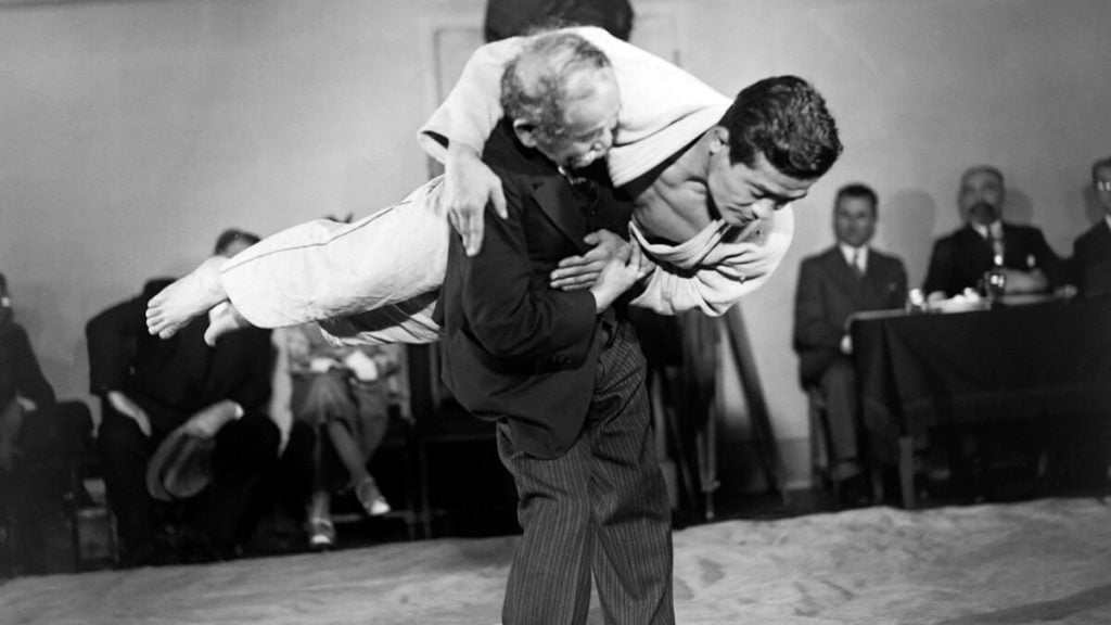 Portrait de Jigoro Kano, le fondateur du judo et son héritage sportif.