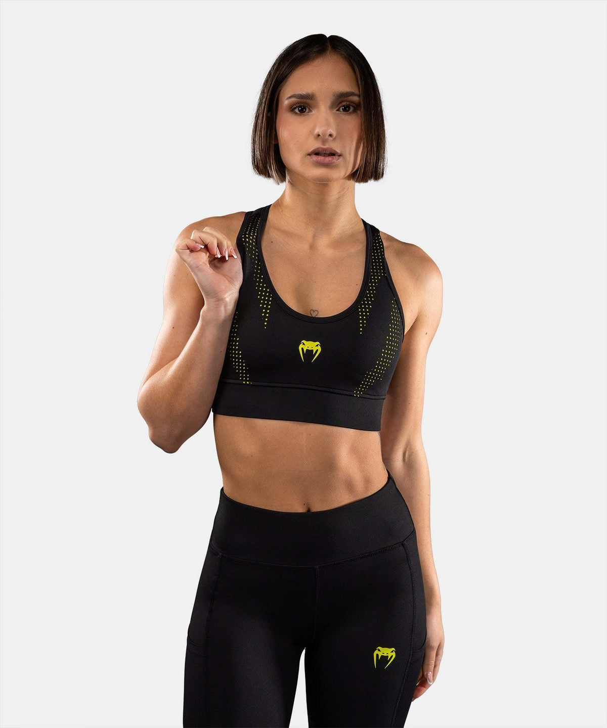 Brassière de sport Venum Lazer noir jaune maintien stable et confort training