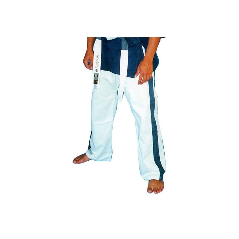 Pantalon Yoseikan Budo blanc en coton avec bandes bleu nuit et ceinture élastique, coupe ample pour arts martiaux