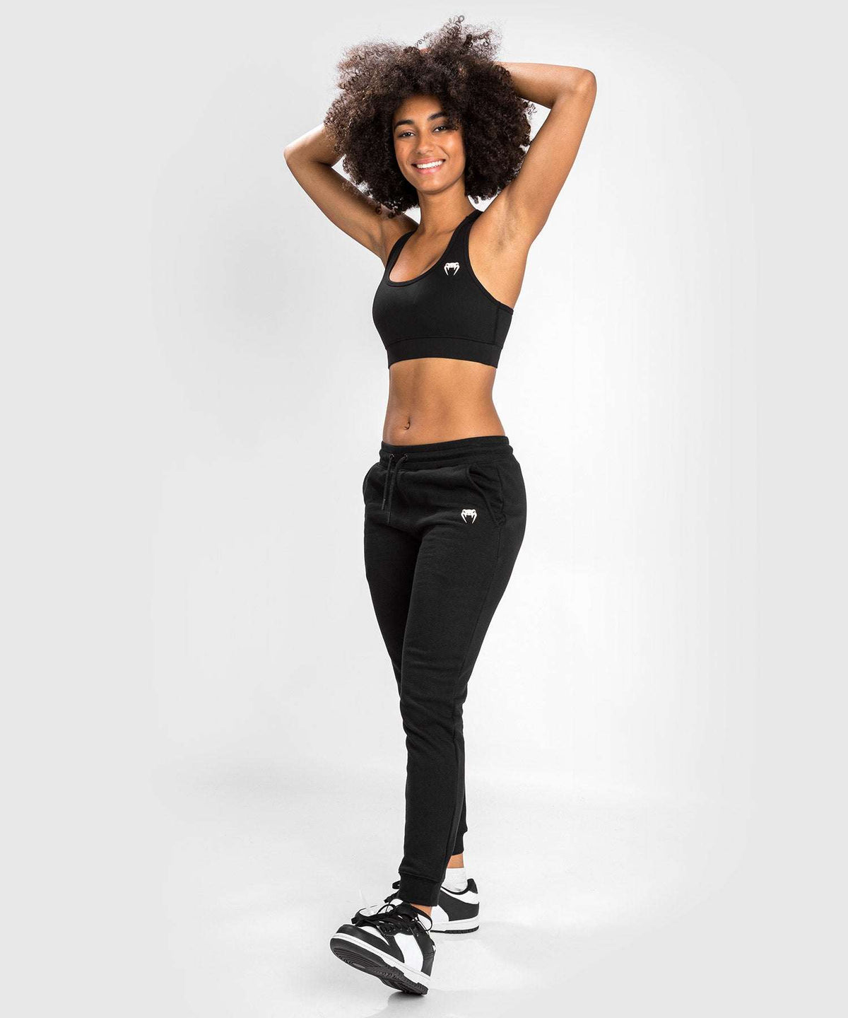 Pantalon de jogging Venum Essential noir confortable avec taille élastique pour échauffement et récupération