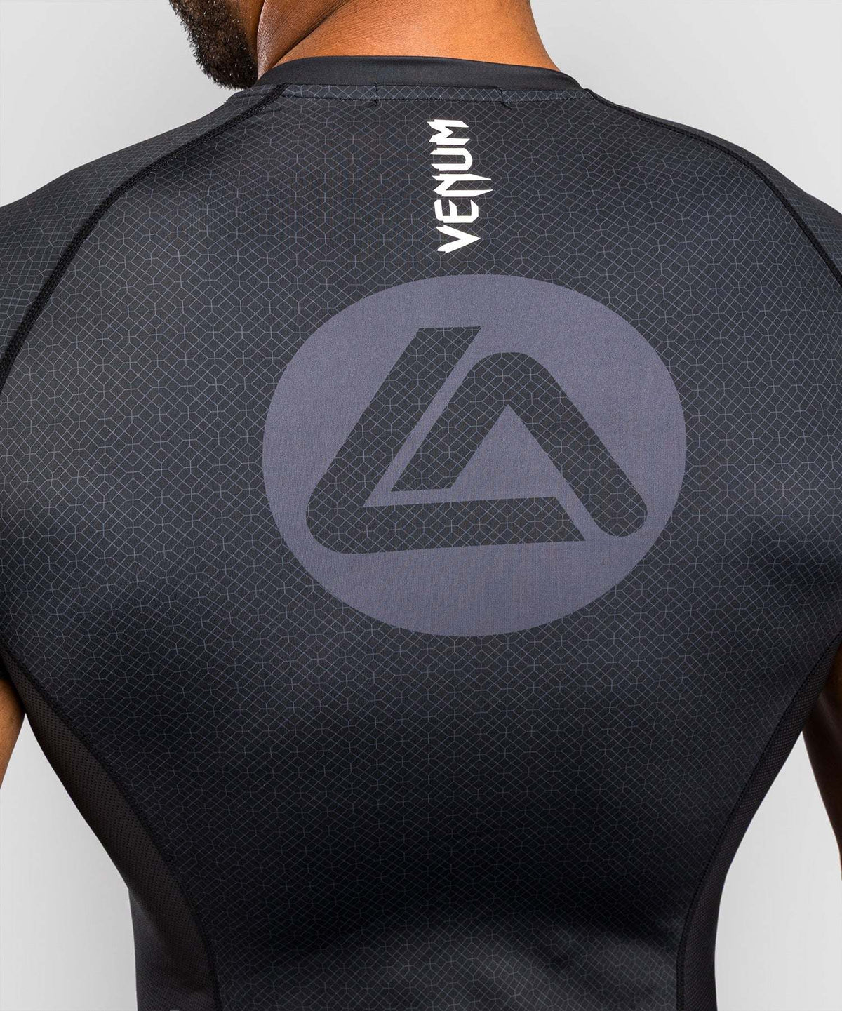 Rashguard manches courtes noir Venum x Roger Gracie Academy pour BJJ et grappling