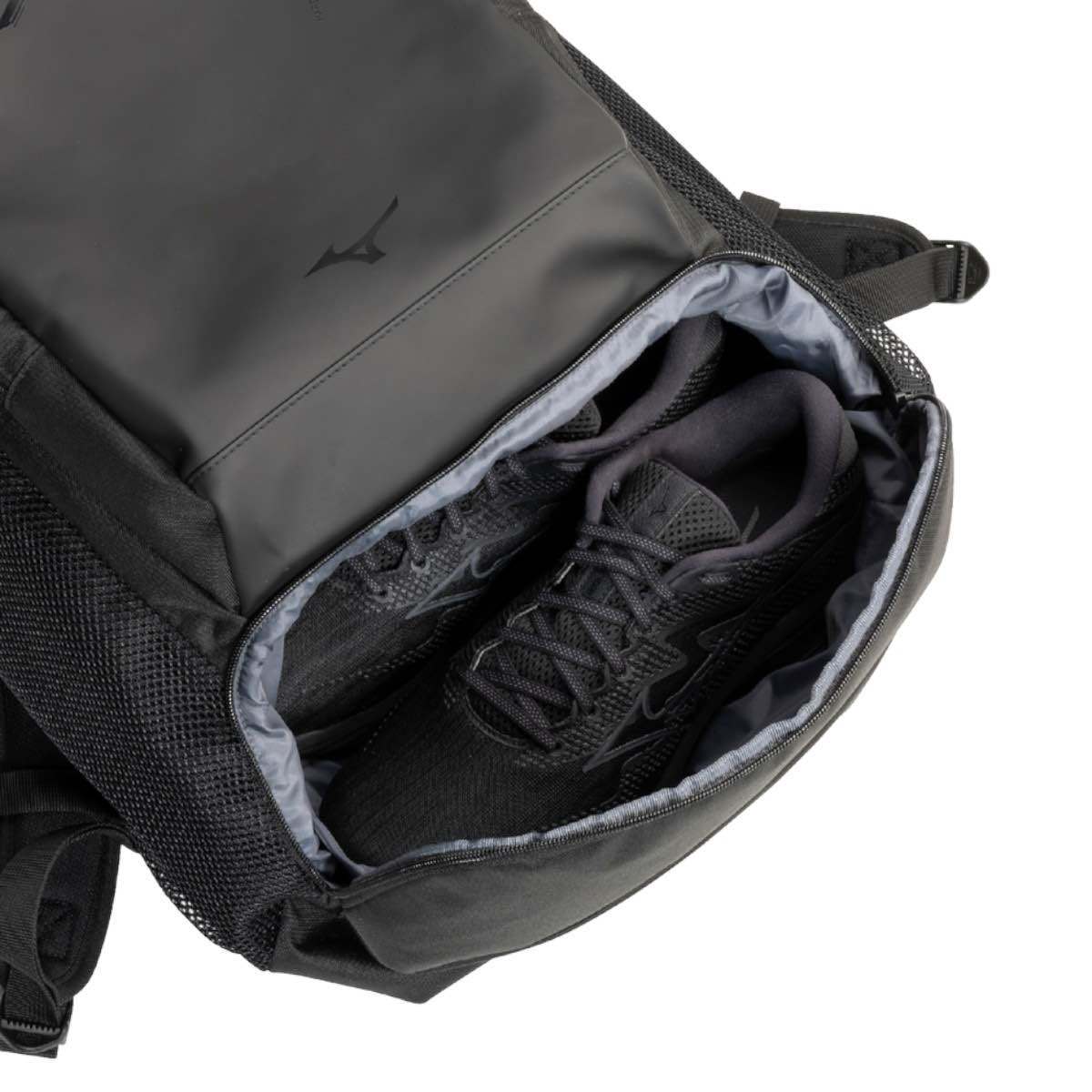 Sac à dos Mizuno FUJI Line 30L noir avec marquage judo, léger et résistant pour arts martiaux