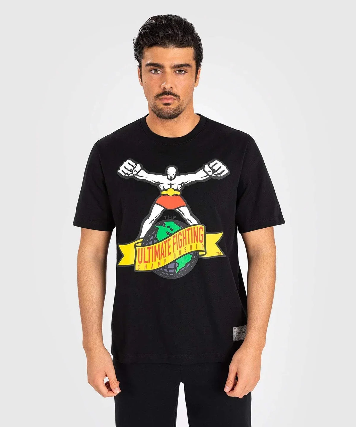 T-shirt UFC by Venum Ulti-Man noir et blanc avec logo emblématique et col arrondi en coton 100%