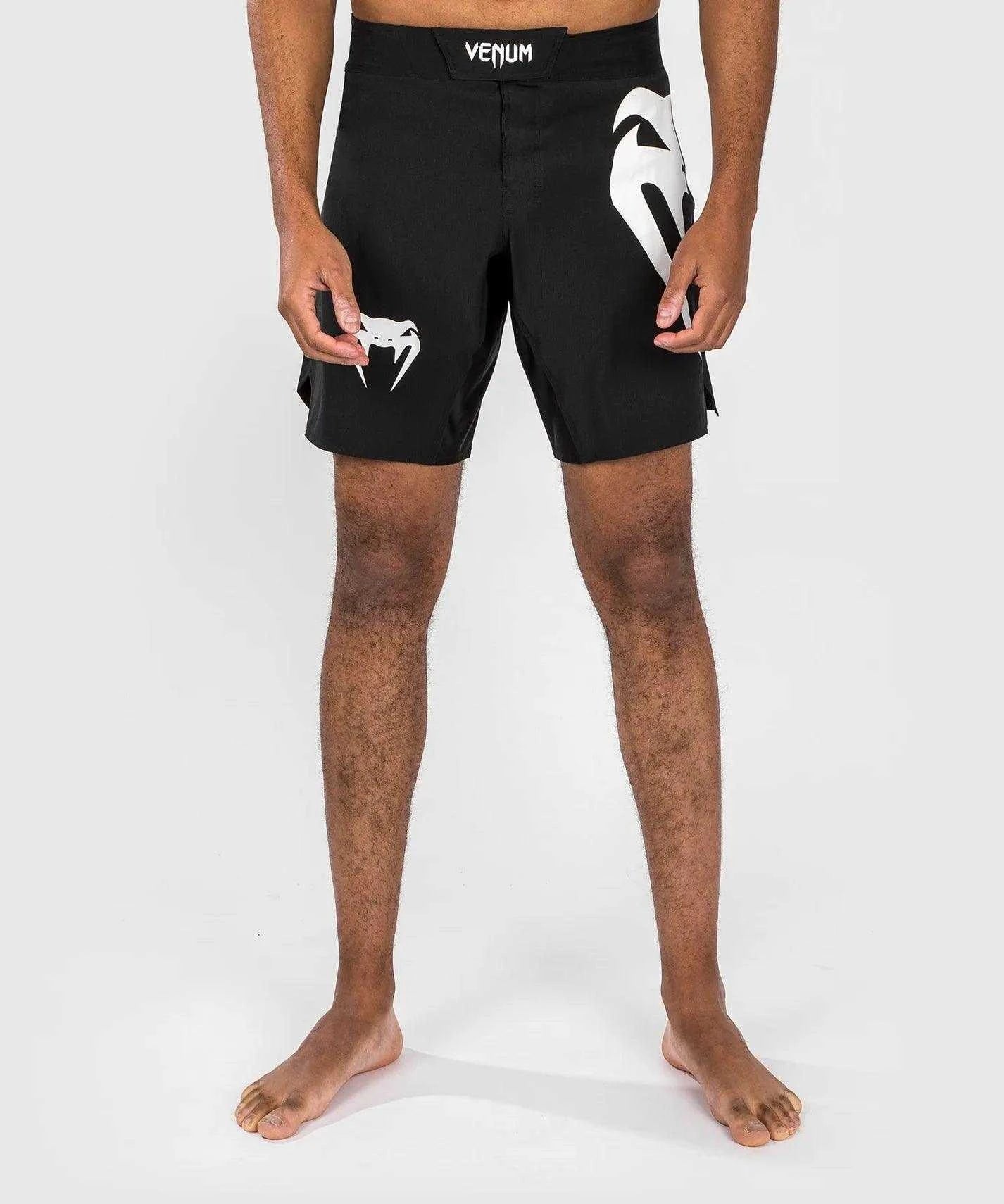 Venum Light 5.0 Short de Combat