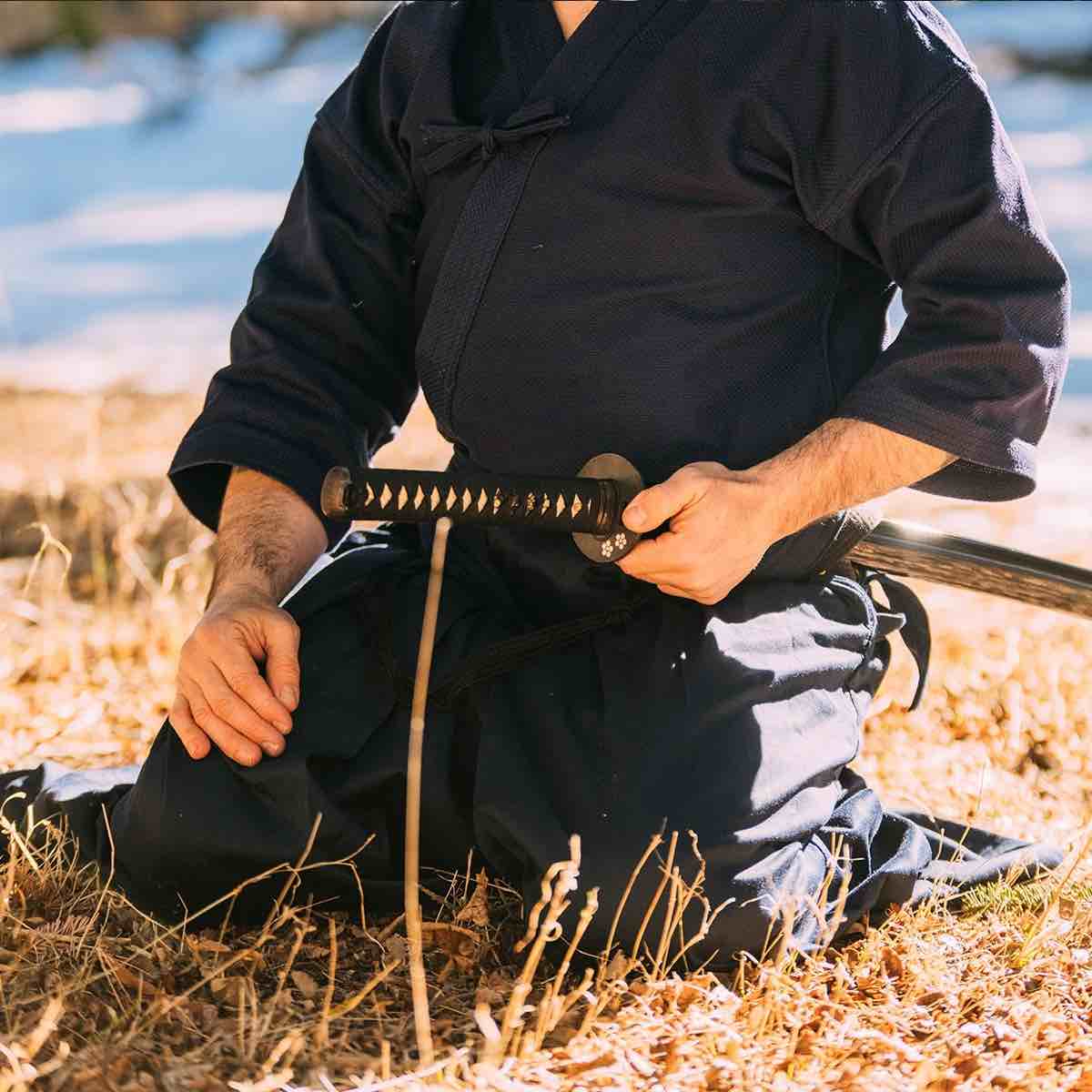 Blue FUJIMAE Kendo training keikogi jacket made of durable polyester-cotton blend with reinforced stitching and rice grain texture