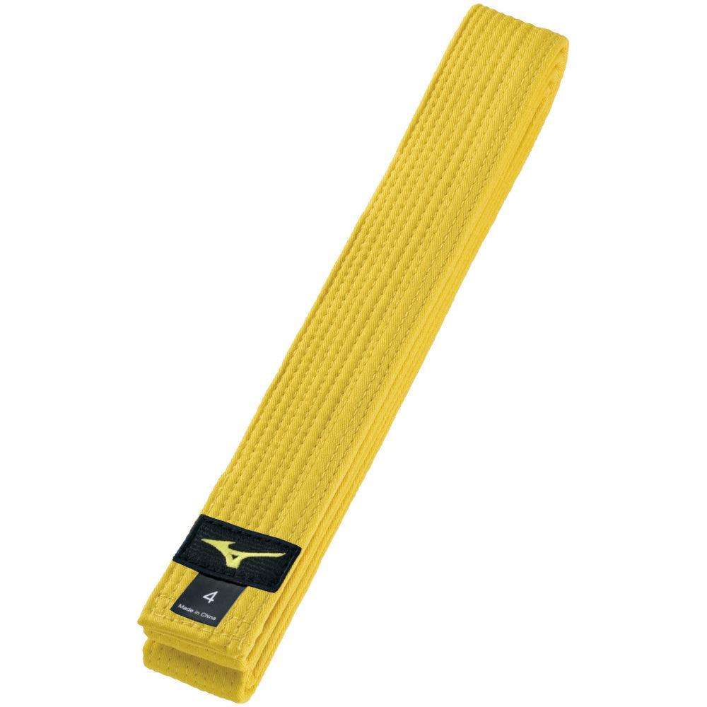 Yellow Mizuno Judo belt made of 100% cotton with multiple stitches for durability, suitable for martial arts practice.