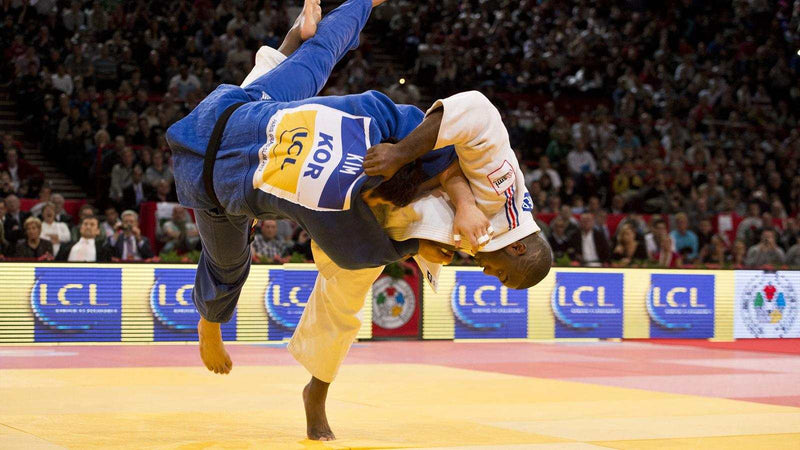 Démonstration de nage waza, grandes projections du judo en action, techniques et progression avancée