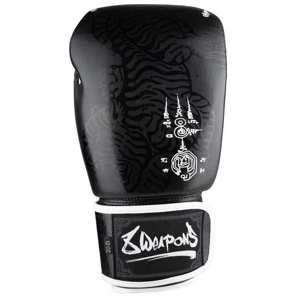 Gants de boxe noirs 8 WEAPONS Sak Yant Big Tiger en cuir véritable pour Muay Thaï et kickboxing