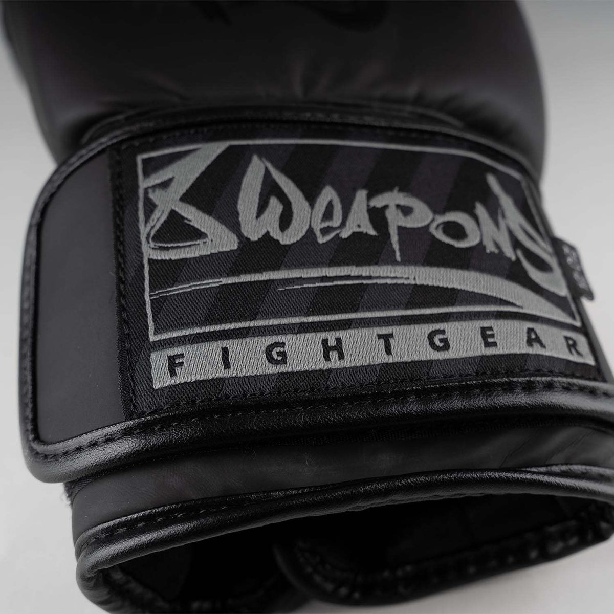 Gants de boxe 8 WEAPONS Unlimited 2.0 noirs, protection et confort pour entraînement et sparring
