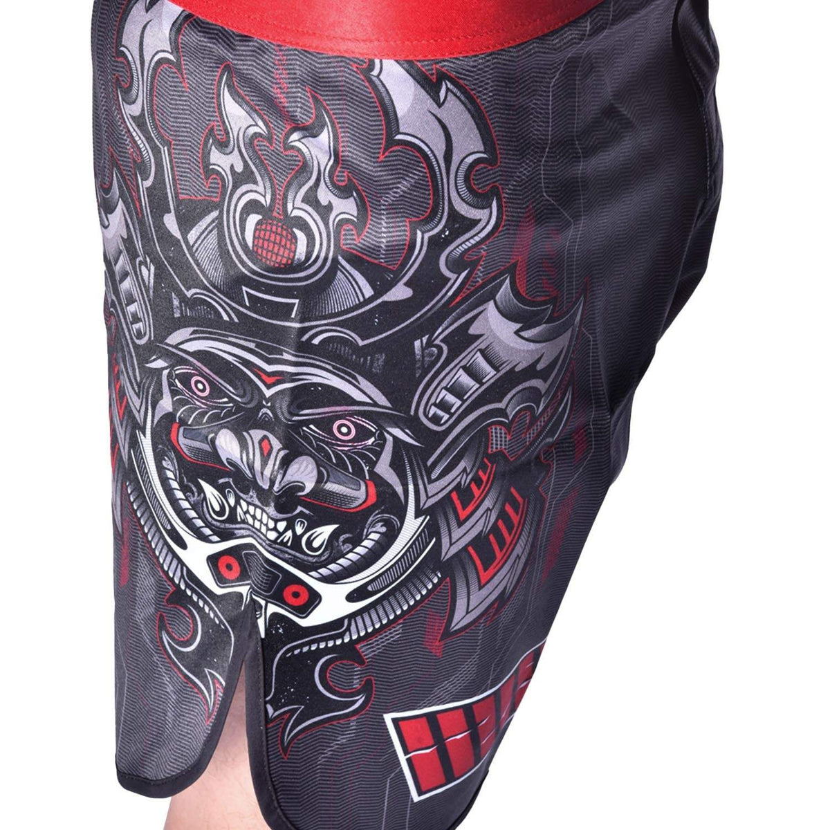 Short de combat Fightshort 8 WEAPONS noir rouge avec ceinture élastique, coupe ergonomique et fentes latérales pour liberté de mouvement optimale