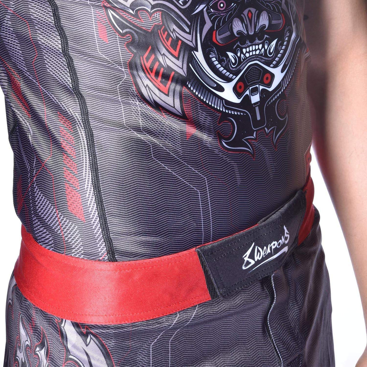Fightshort 8 WEAPONS Samurai 2.0 noir rouge coupe ergonomique combat mâle