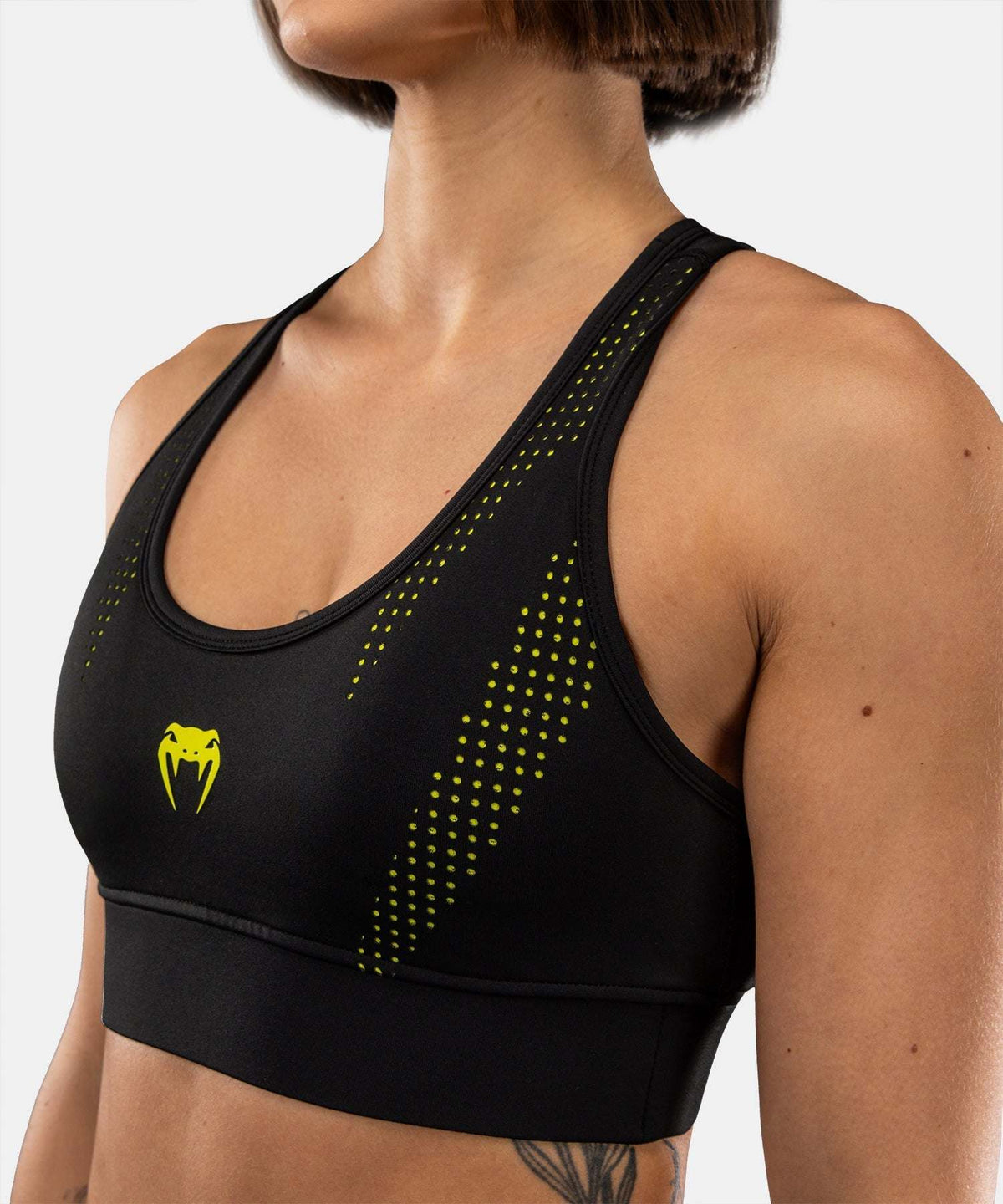 Brassière de sport Venum Lazer noir jaune maintien stable et confort entraînement intense
