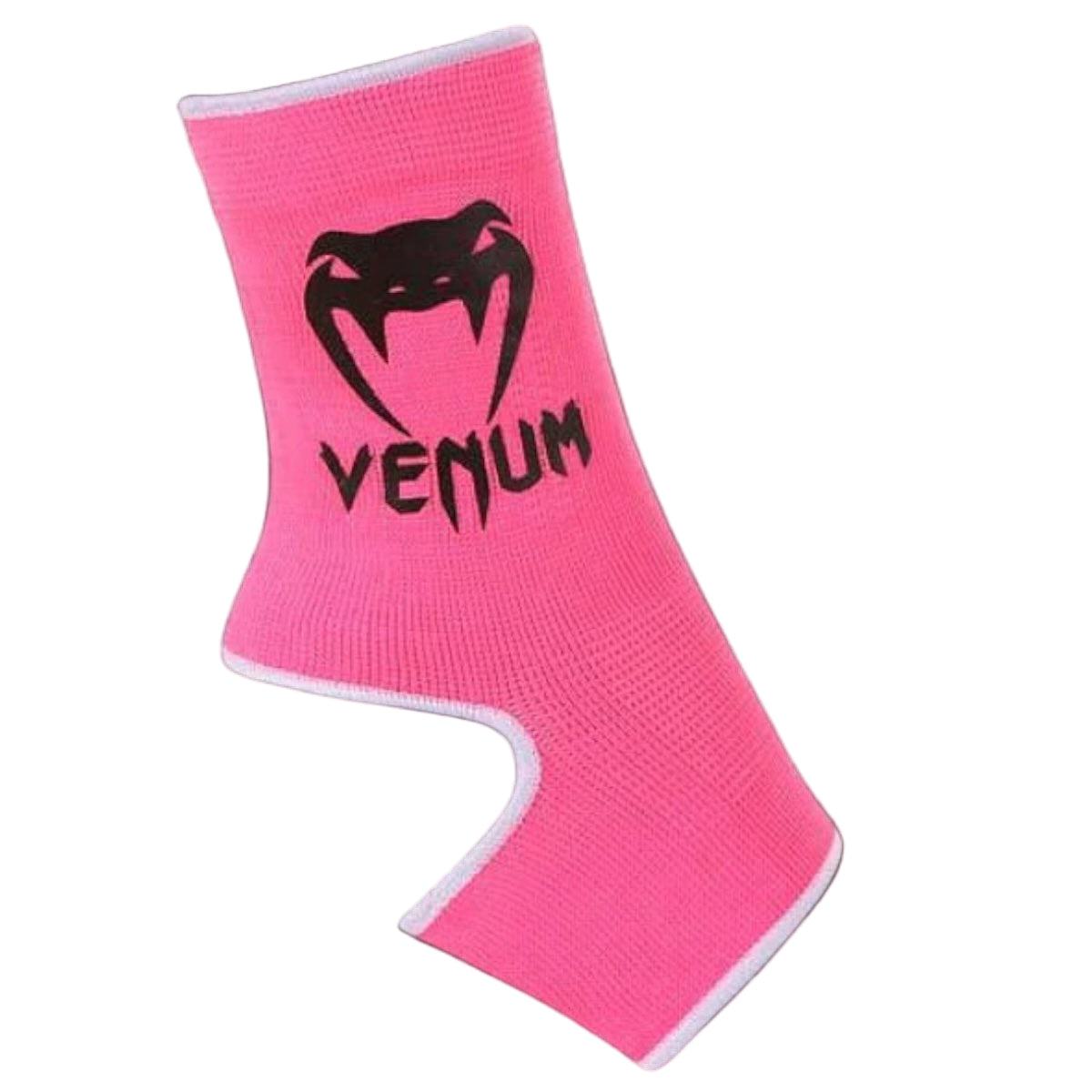 Chevillère Venum Kontact noire en coton et élasthanne pour maintien et protection en MMA, Muay Thaï, boxe et self-défense.