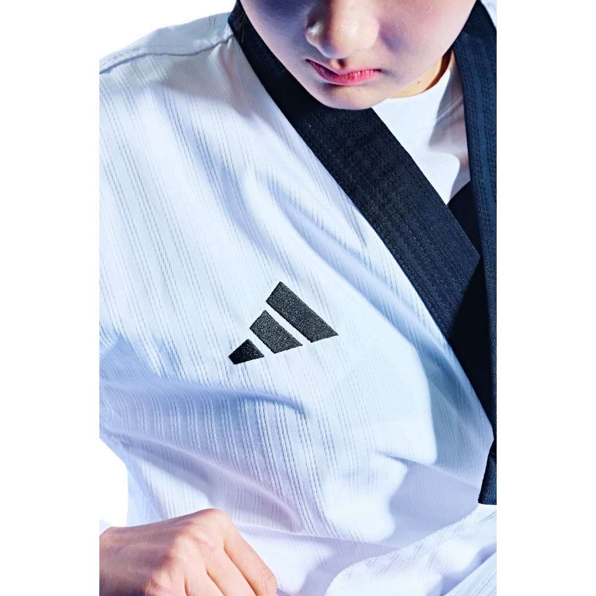 Dobok Taekwondo Adidas Poomsae Homme WT – Tenue Officielle Homologuée