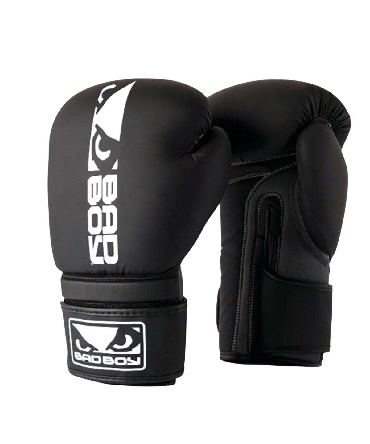 Gants de boxe Bad Boy Apollo noir/blanc en cuir synthétique pour entraînement et sparring