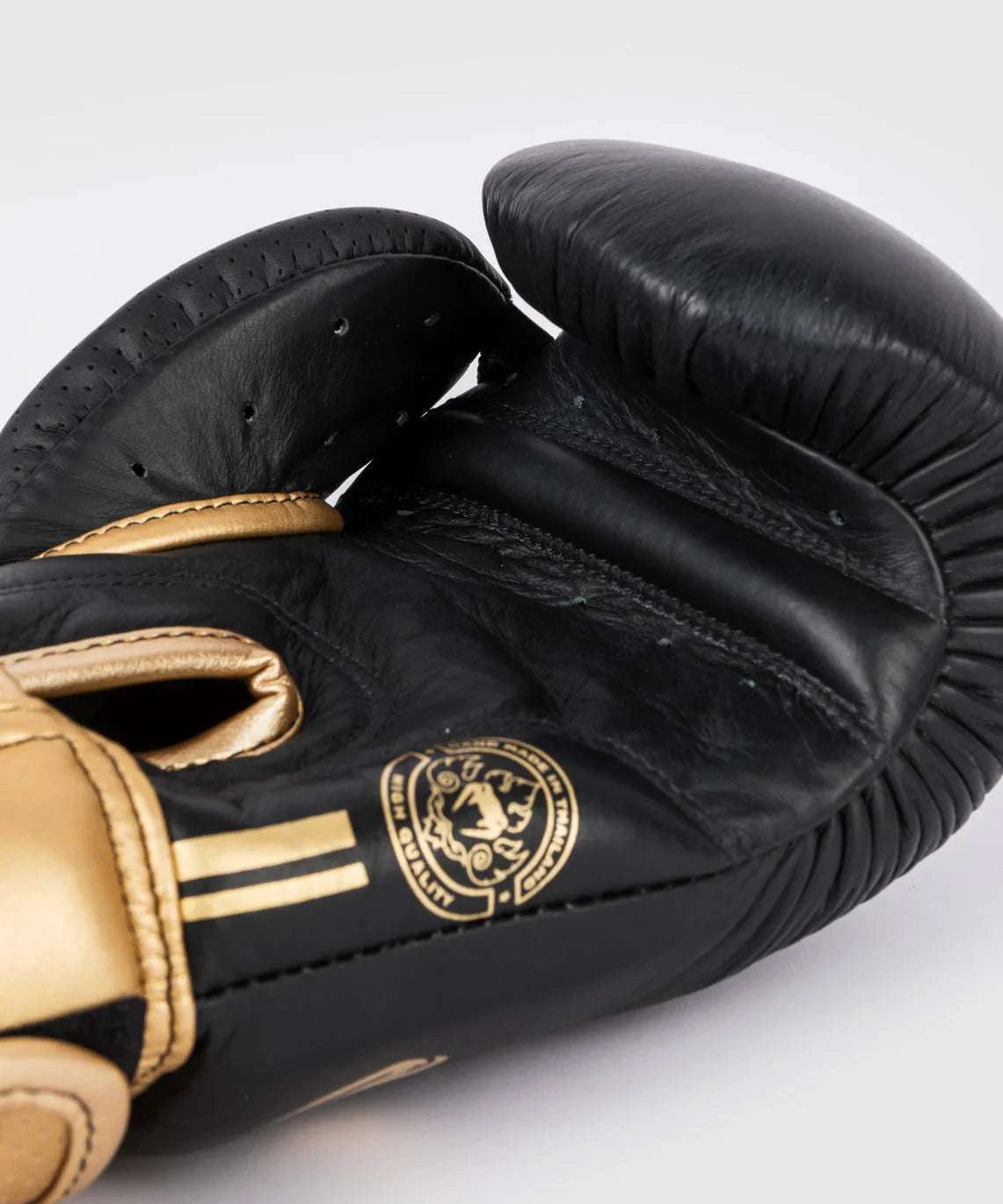 Gants de boxe Venum Power 2.0 - Noir/Or