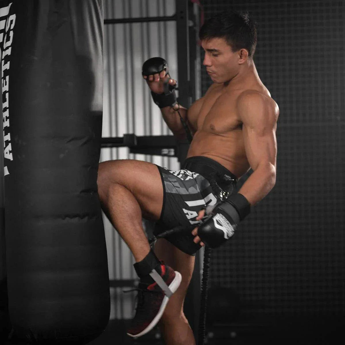 Kit de résistance Boxing Striking Trainer Phantom pour entraînement boxe et sports de combat.