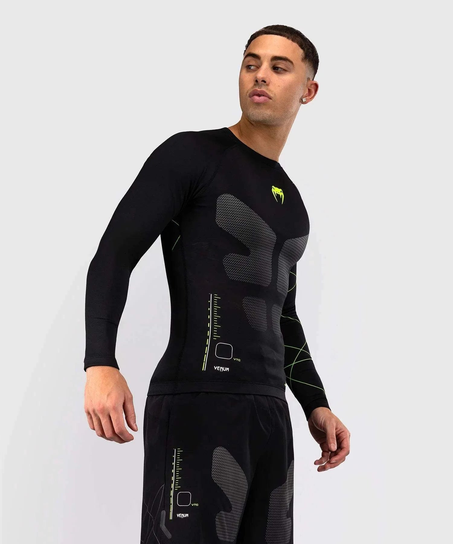 Rashguard Manches Longues Venum Training Camp 4.0 - Noir/Vert Fluo