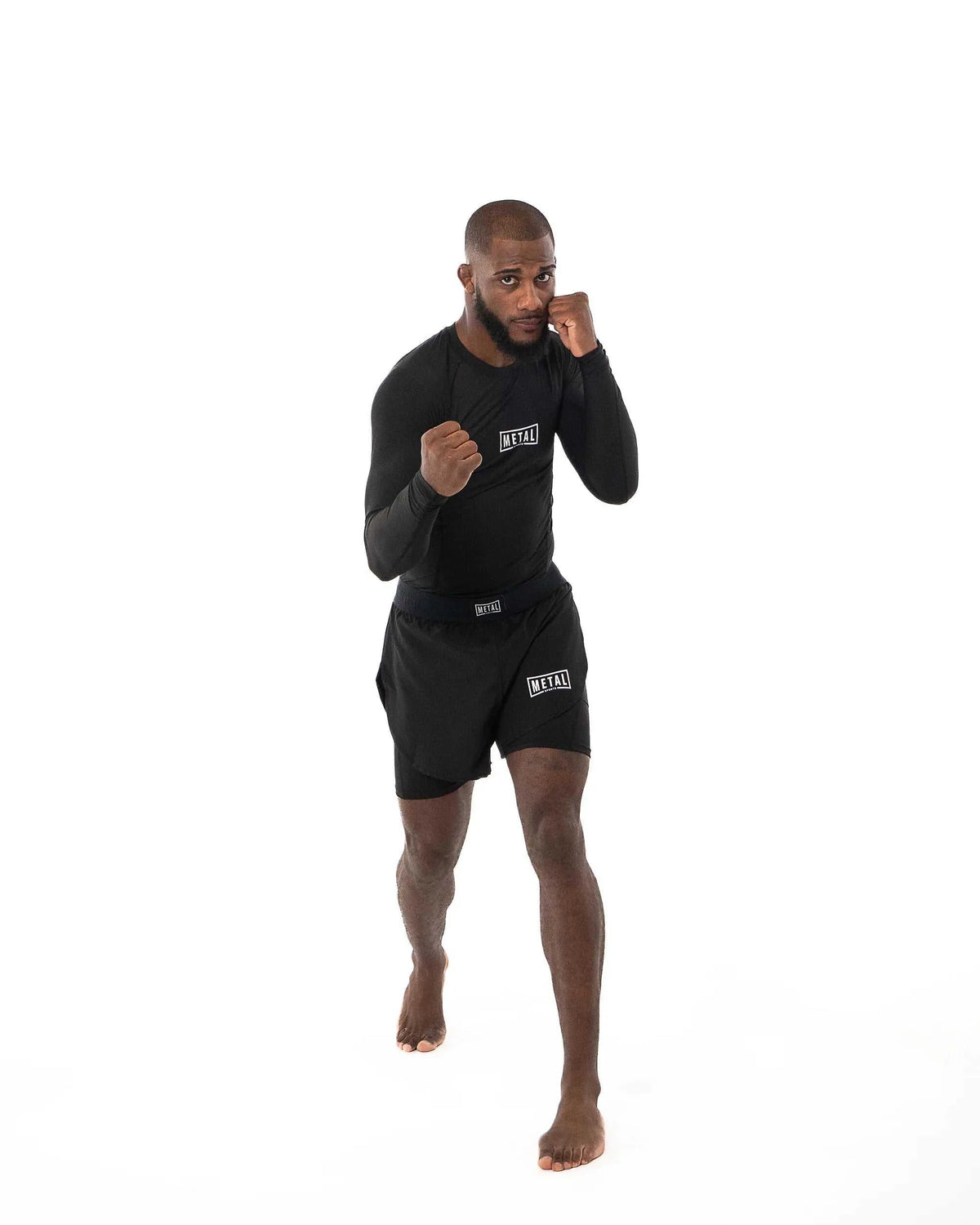 Rashguard Performance Manches Longues noir Metal Boxe, textile respirant et ajusté pour MMA et boxe