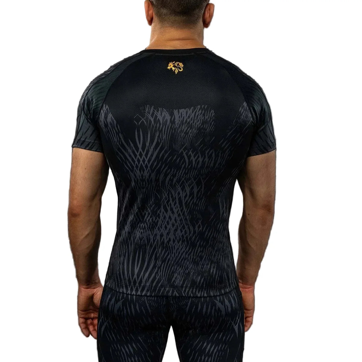 Rashguard Venum x Chimaev Wild Borz noir et gris, compression et protection pour MMA et grappling