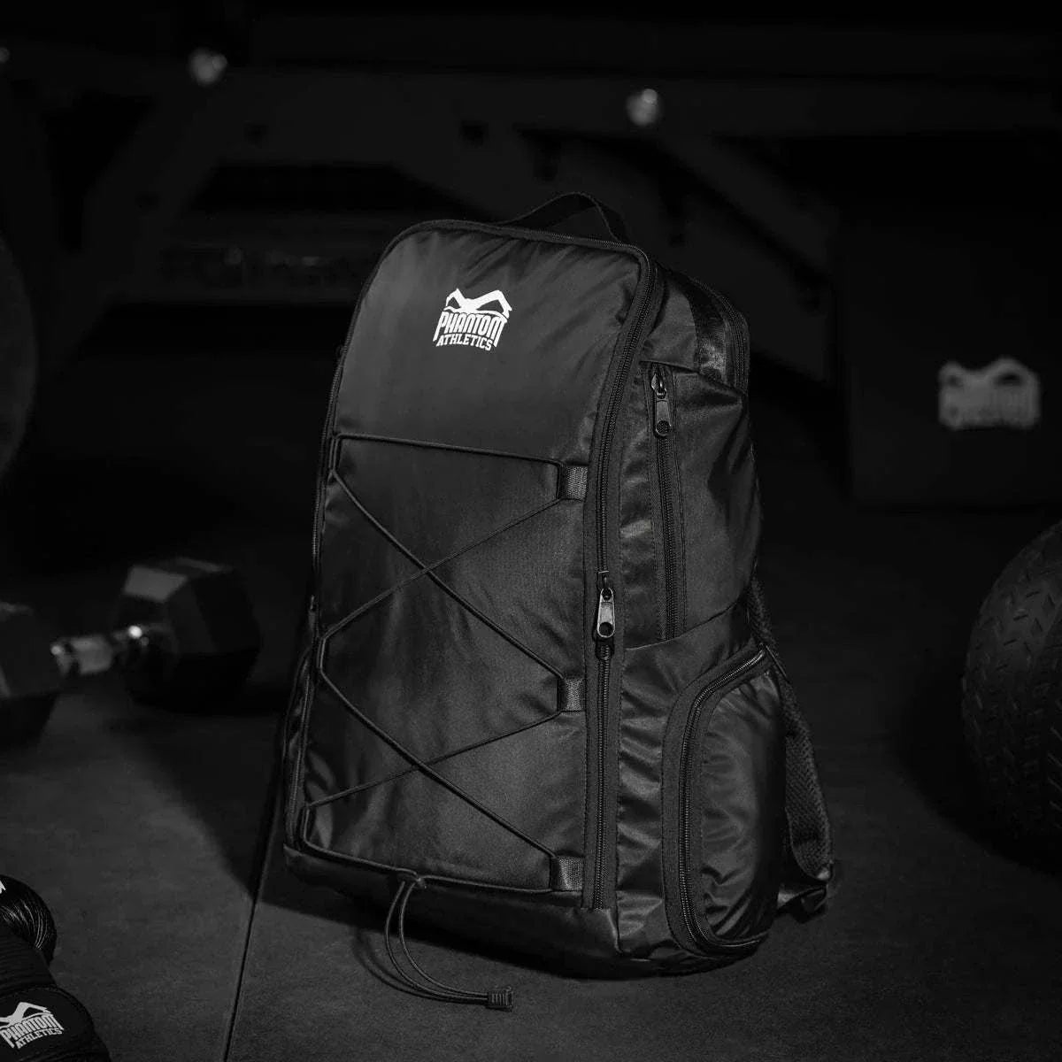Sac à dos APEX Team noir 25L avec compartiment humide et système bungee pour sports de combat