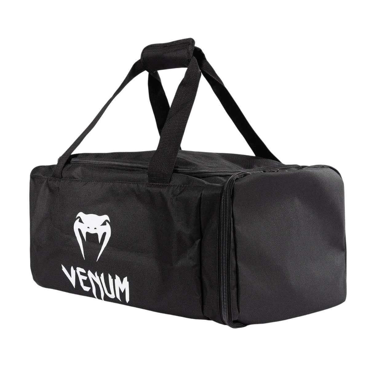 Sac de sport VENUM Essential noir robuste et spacieux pour arts martiaux