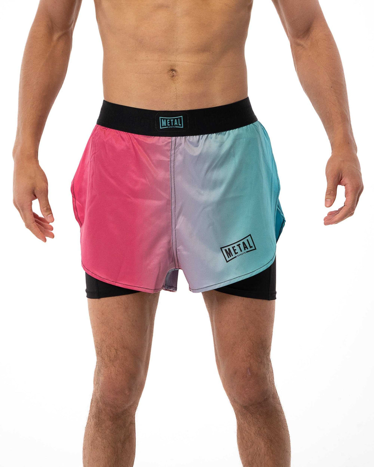 Short 2en1 Metal Boxe beige avec compression intégrée pour MMA, léger et polyvalent