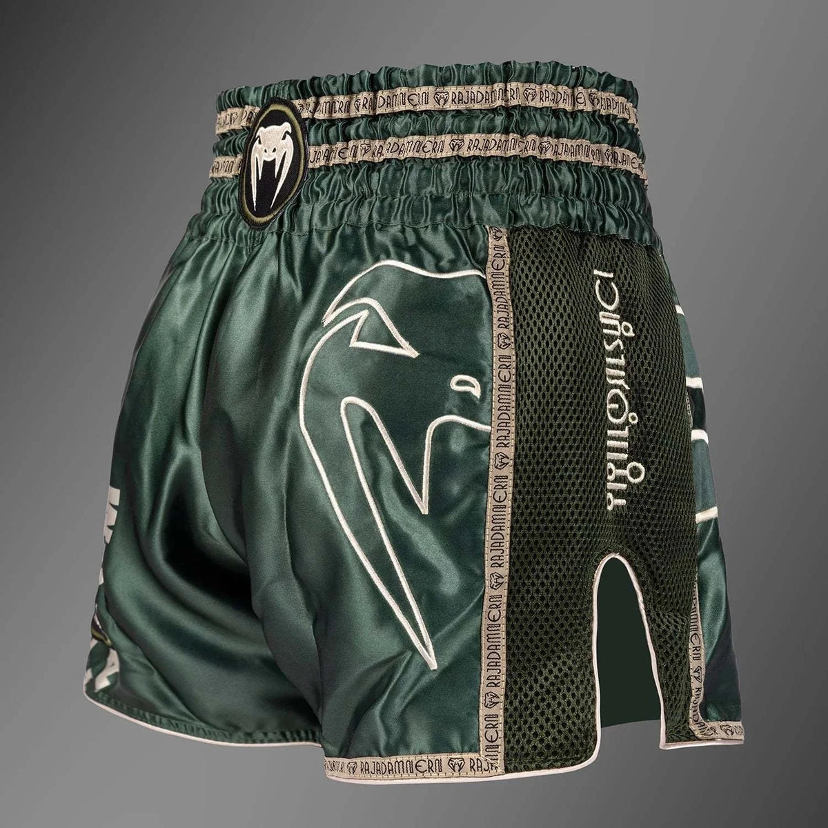 Short de Muay Thaï Venum Rajadamnern vert militaire confortable et performant
