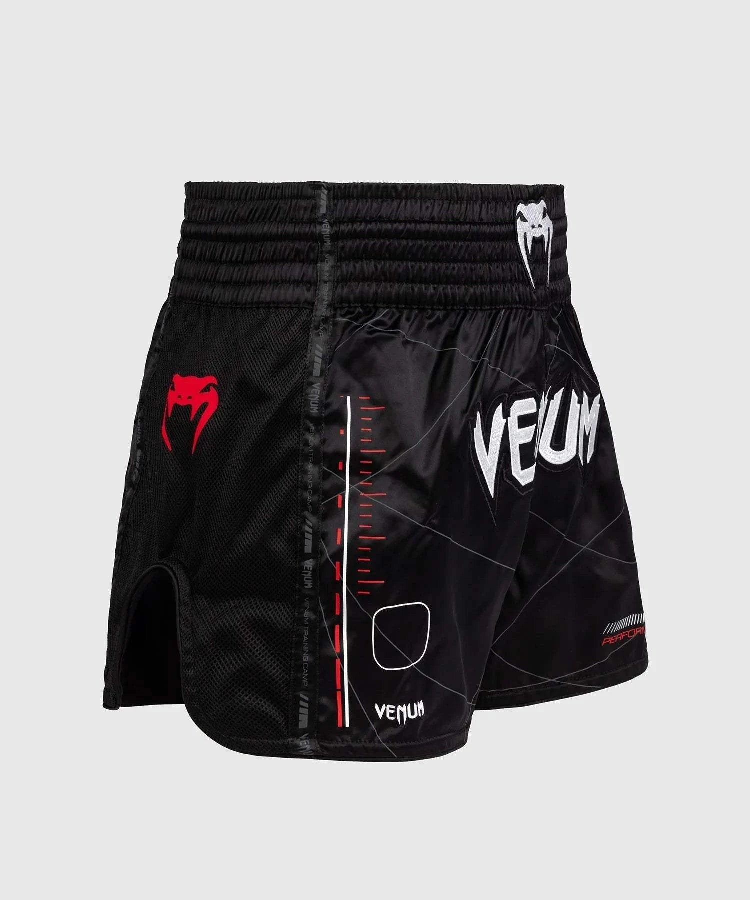 Short de Boxe Thaï Venum Tactical XT - Noir/Rouge Feu | Performance & Résistance