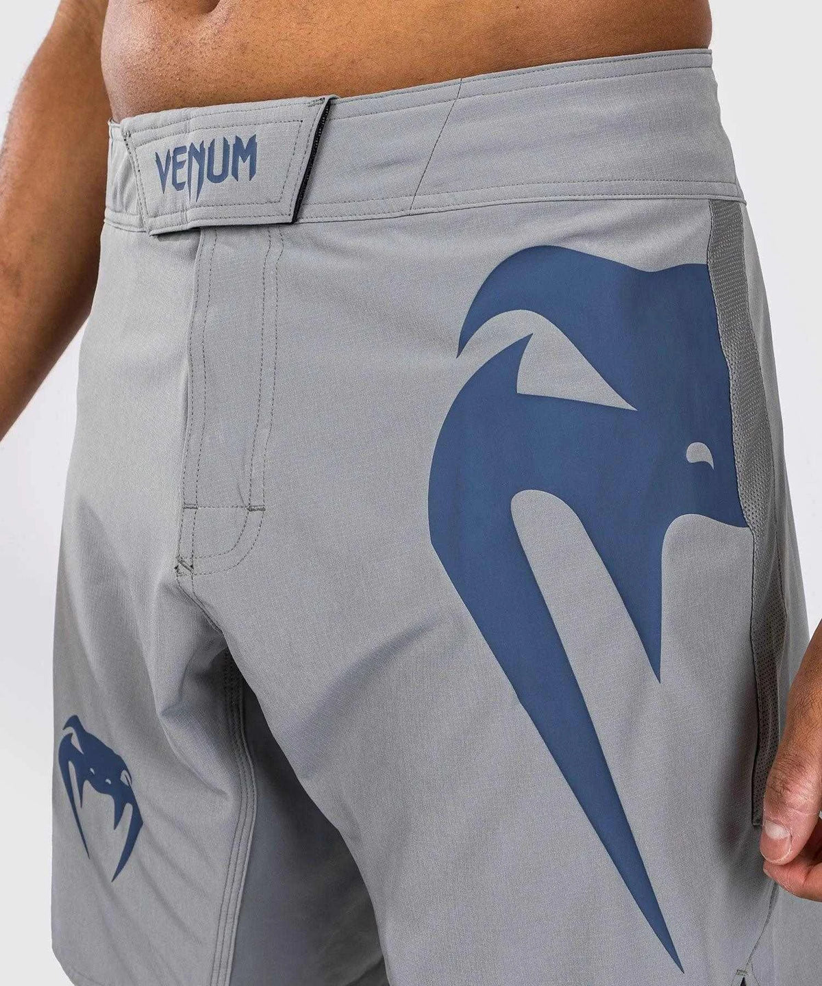 Venum Light 5.0 Short de Combat