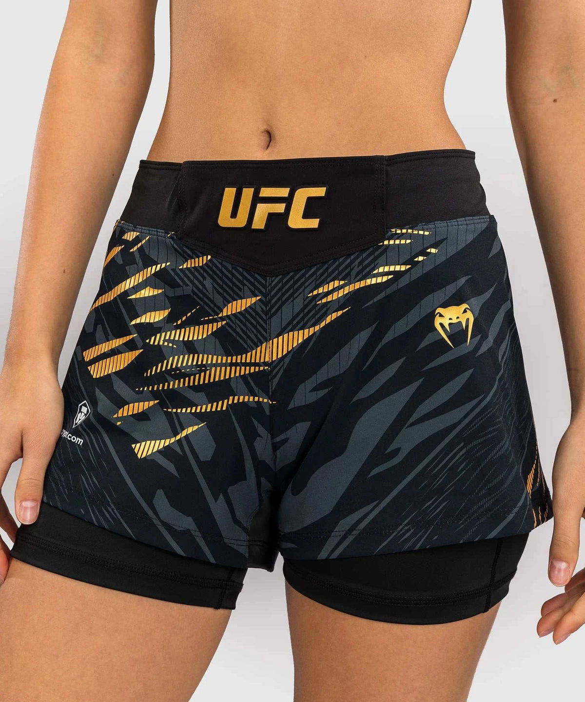 Shorts de Combat pour Femmes UFC Fusion by Venum Authentic Fight Night - Champion Noir/or