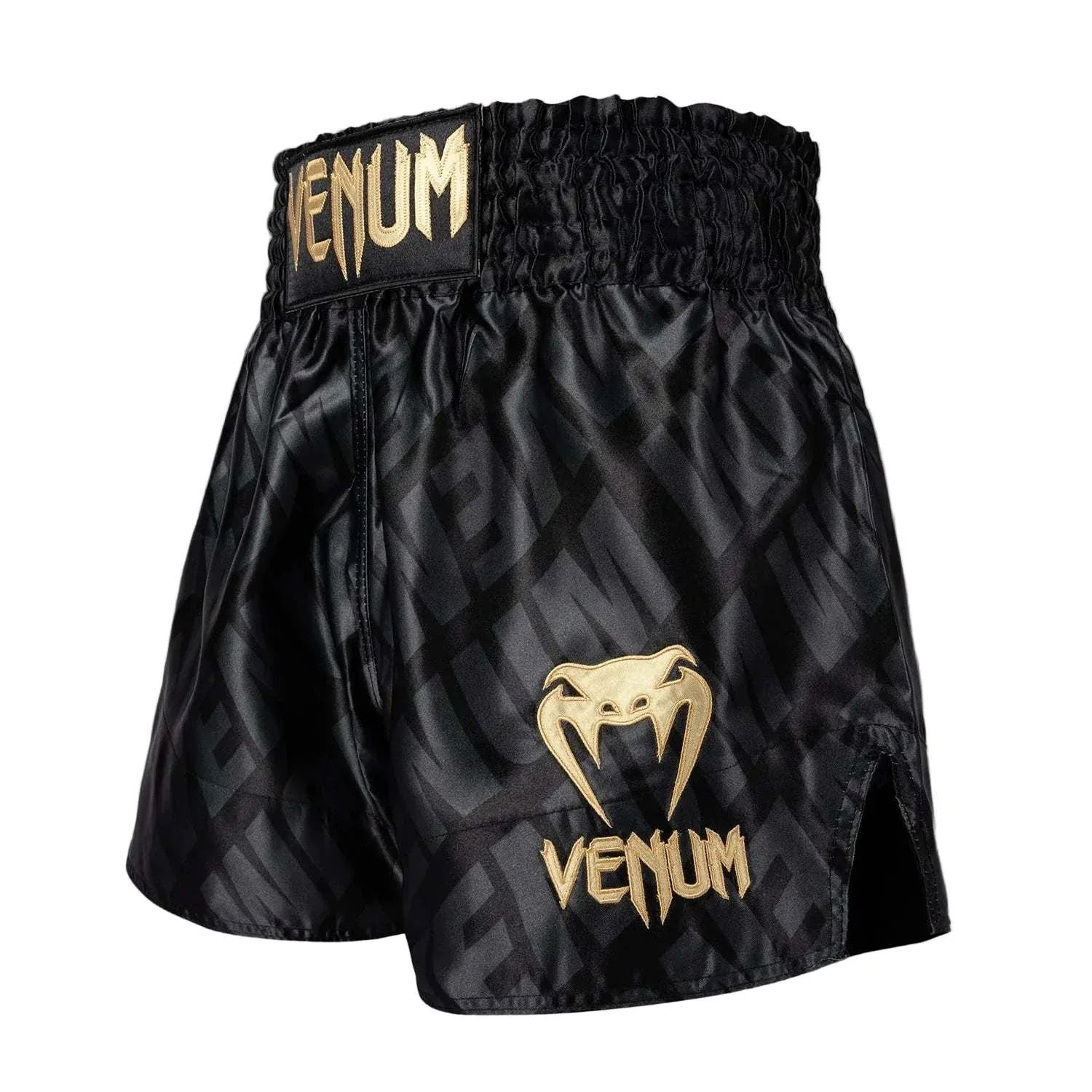 Shorts Muay Thaï Venum Contender XT noir et or, coupe traditionnelle, légers et résistants