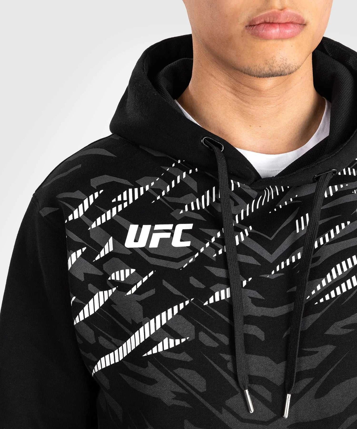 Sweatshirt à Capuche pour Hommes UFC Fusion by Venum Replica