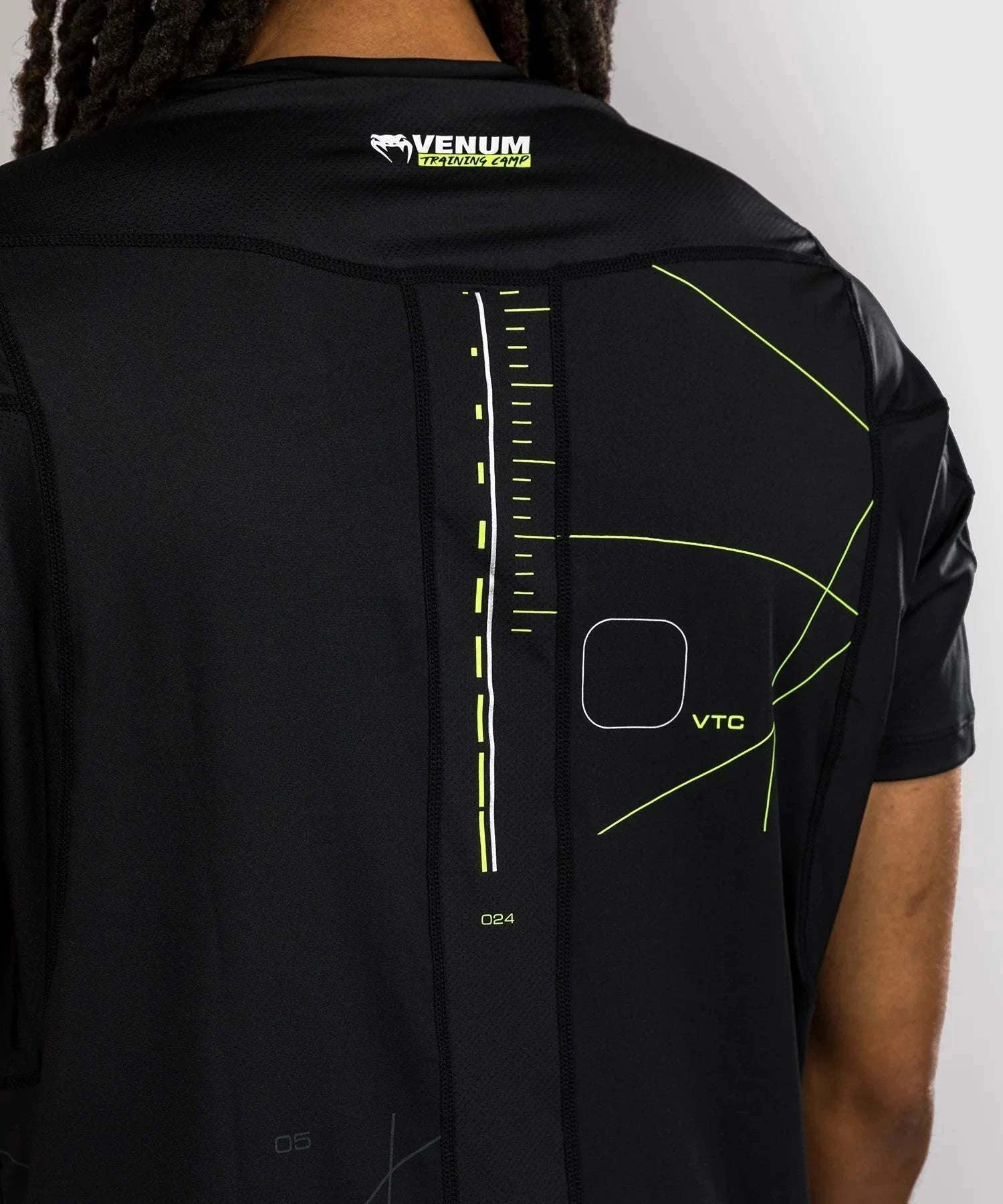 T-shirt Dry Tech Venum Training Camp 4.0 - Noir/Vert Fluo