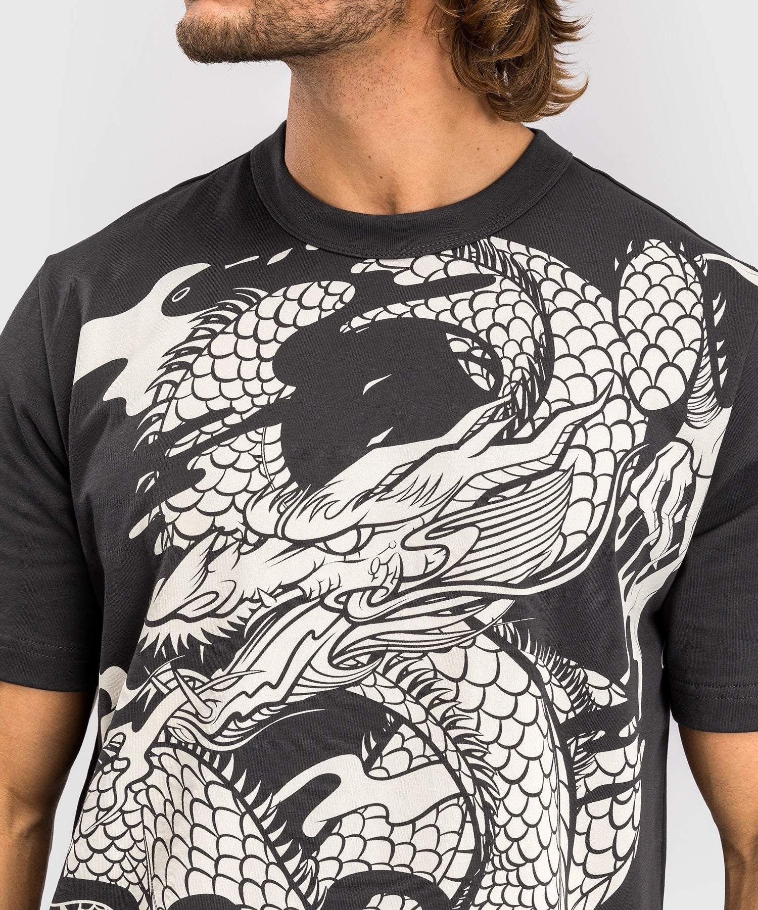 T-shirt Venum Dragon’s Flight devant