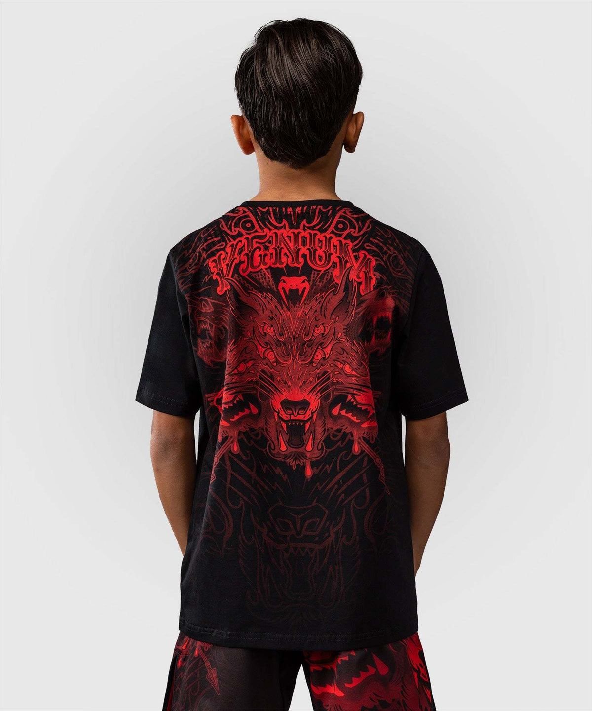 T-shirt enfant Venum Wolf Atak noir et rouge style combat sport