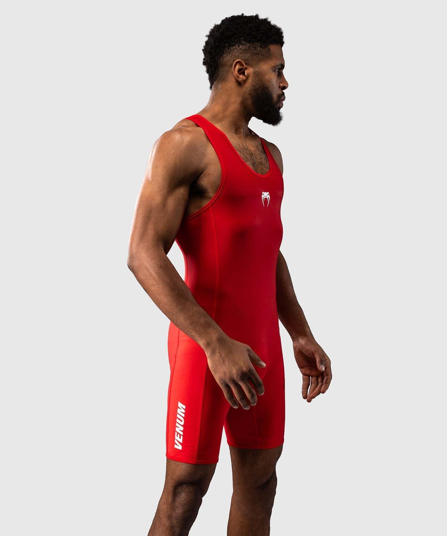 Tenue de lutte homme Venum noire, combinaison compressive et extensible pour entraînement et compétition