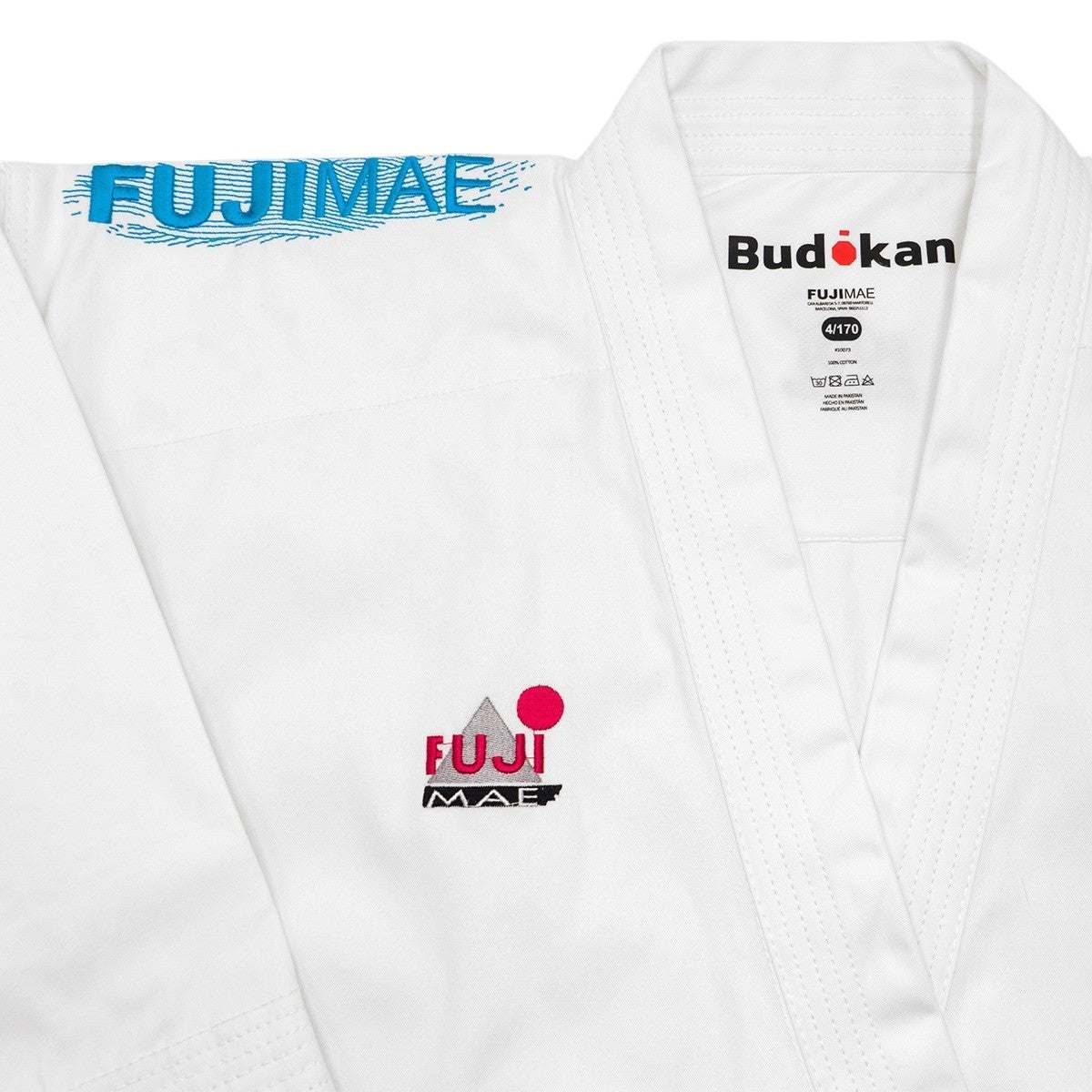 Veste Karaté FUJIMAE Budōkan Excellence kata homologuée WKF en coton brossé avec broderie rouge ou bleue.
