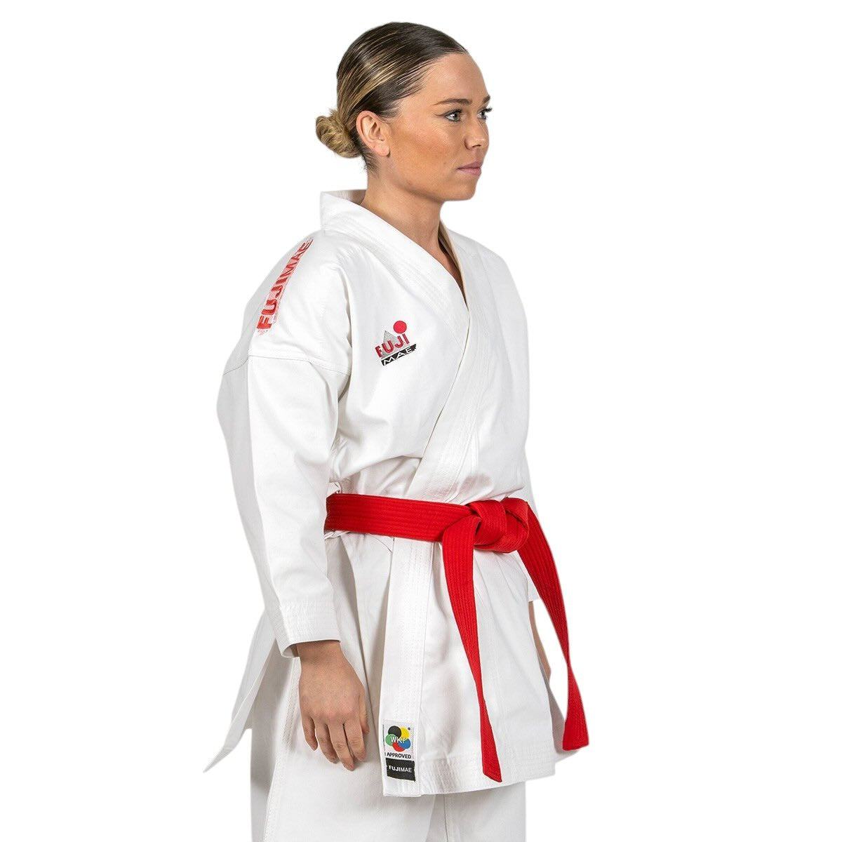 Veste Karaté FUJIMAE légère en coton brossé homologuée WKF pour compétition Kata avec broderie rouge ou bleue