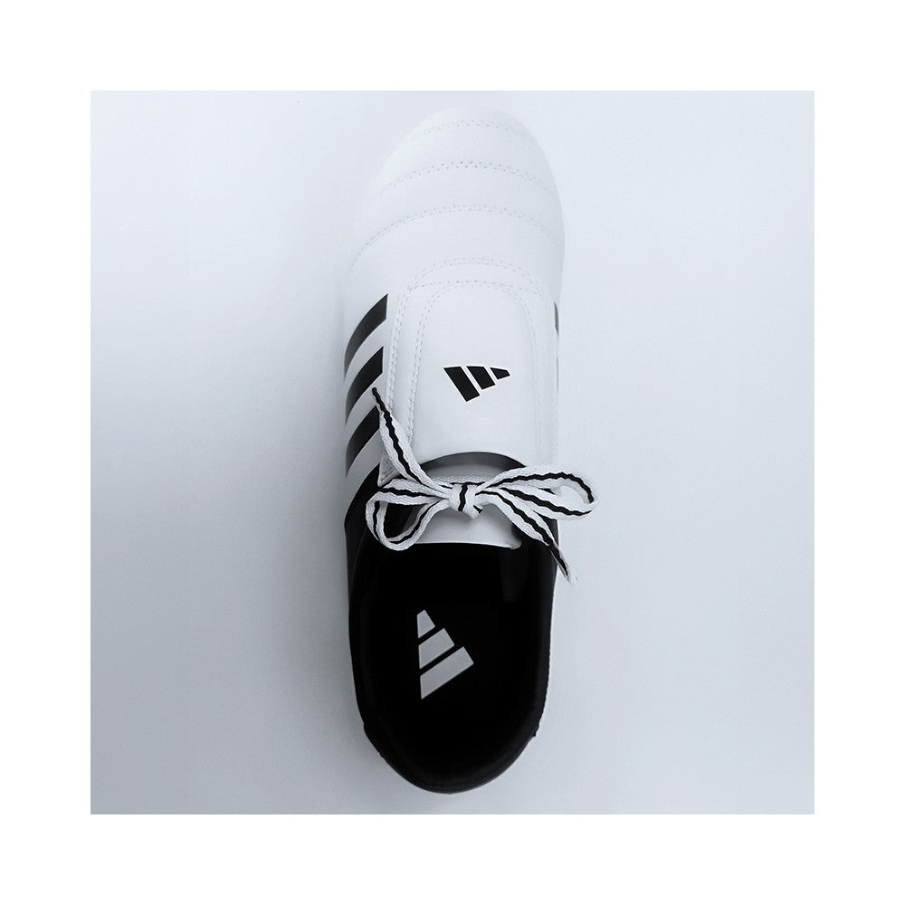 Paire de chaussures de taekwondo adidas Adi-Kick II, semelle non marquante