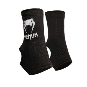 Chevillères Venum Kontact noires en coton élastique, vendues par paire avec logo Venum blanc.