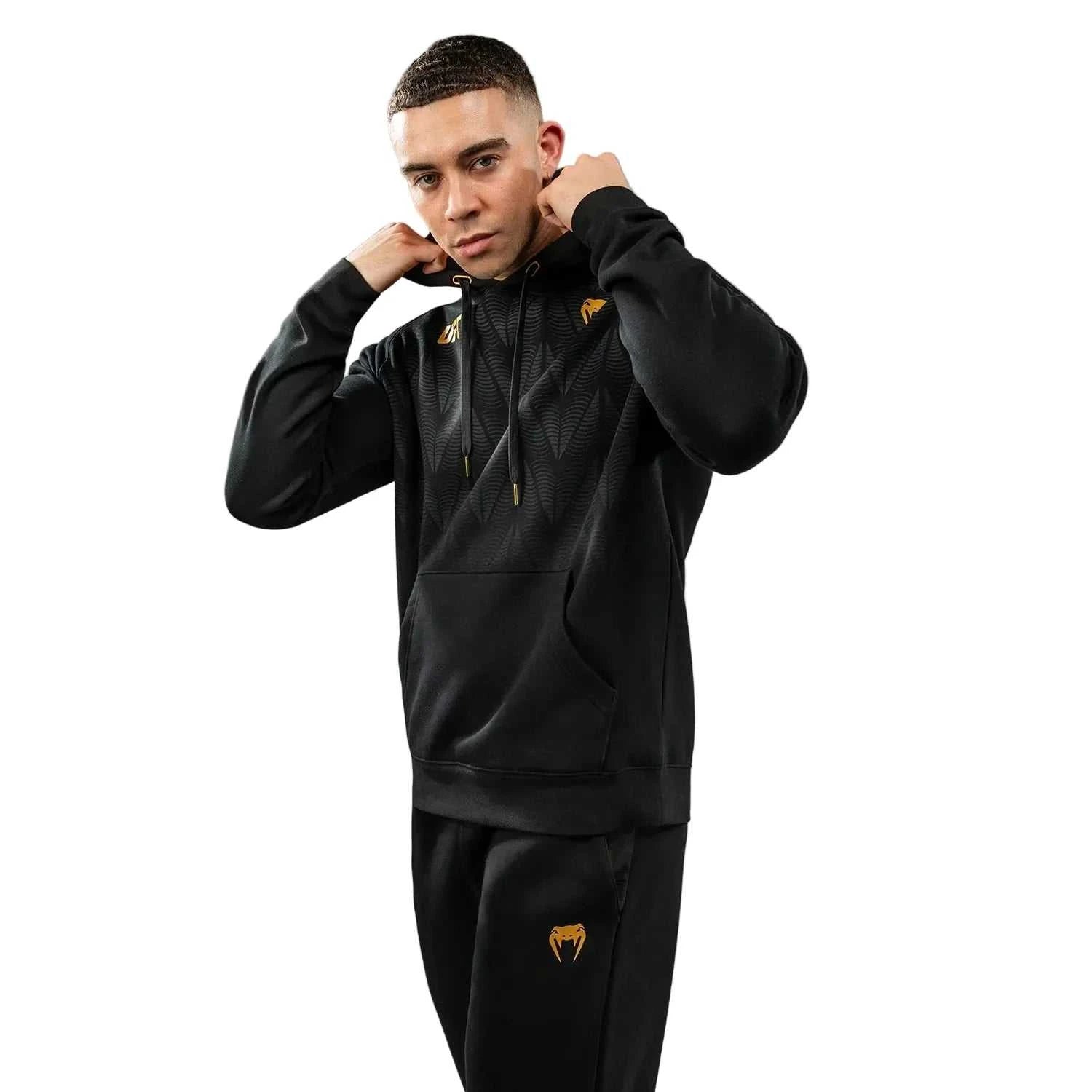 Hoodie Venum UFC Zenith Replica noir et or confortable et résistant pour entraînement MMA