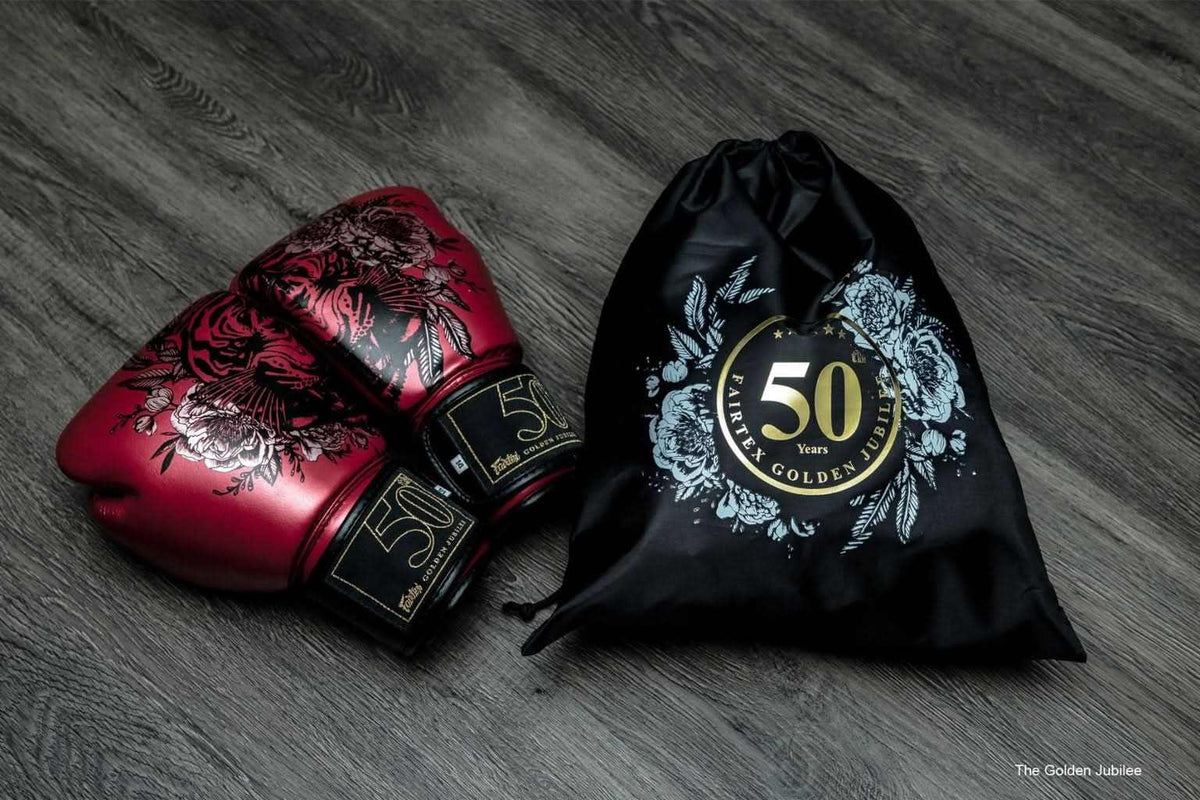 Sac nylon imperméable fourni avec les gants Fairtex Golden Jubilee