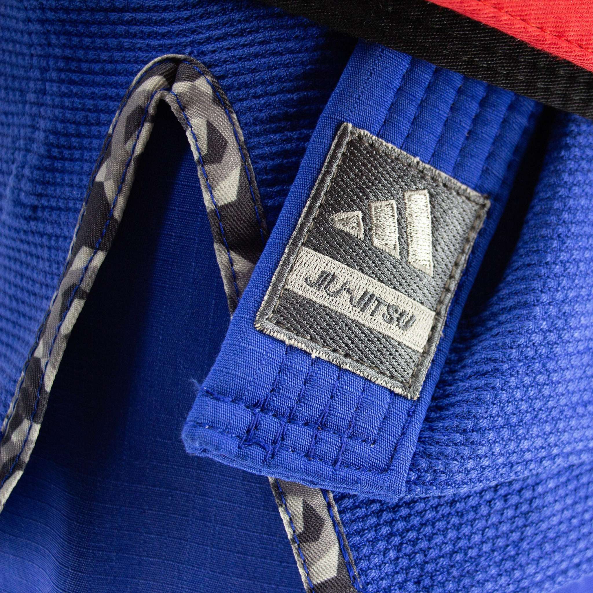 Kimono de JJB Adidas Contest 2.0 bleu en polycoton avec logo Adidas et bande camo intérieur