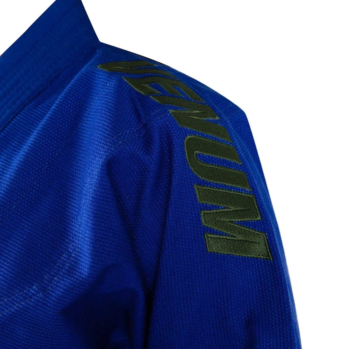 Détail du kimono de JJB Venum Contender Evo 2.0 bleu royal