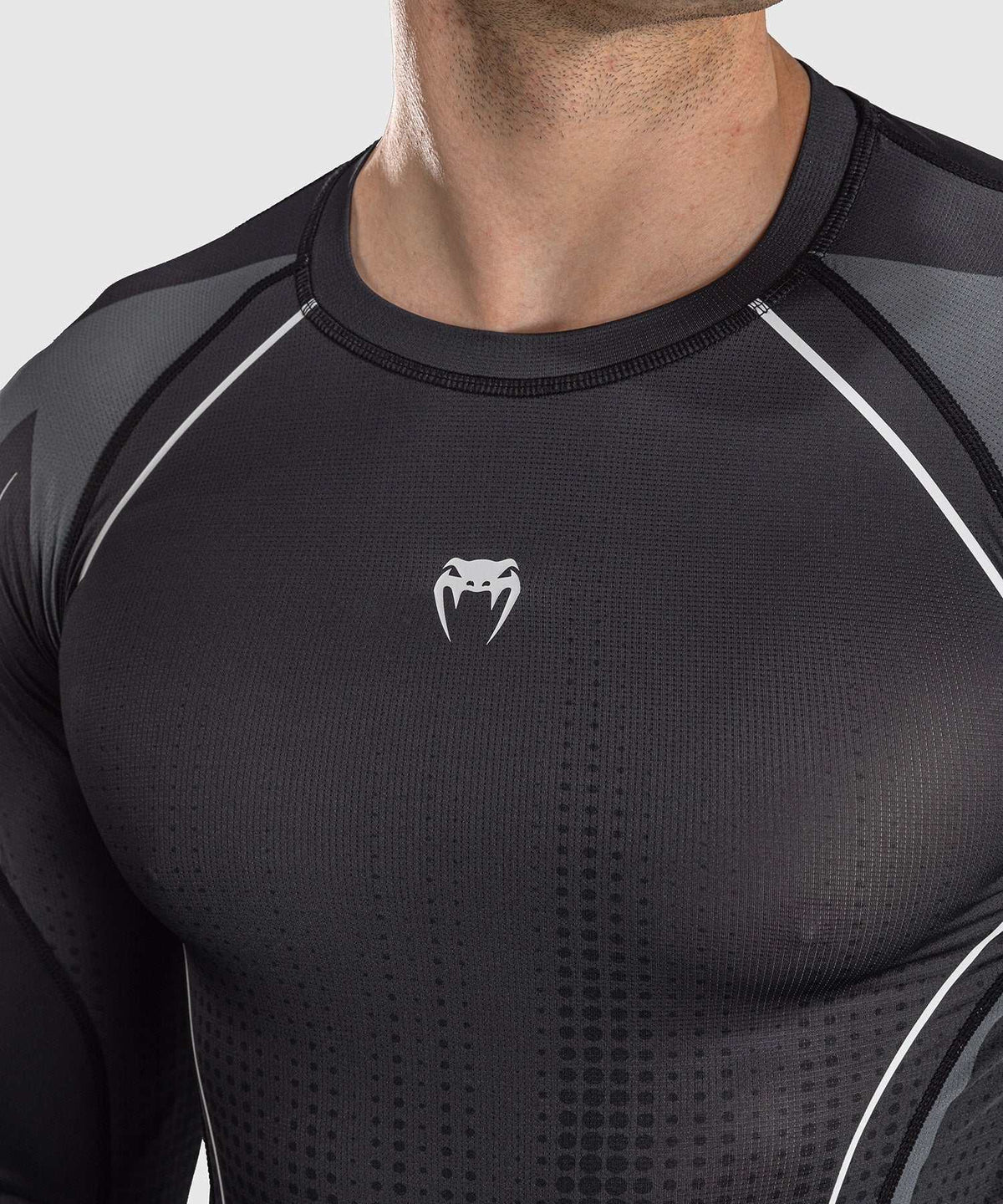 Rashguard manches longues Venum Stealth noir et blanc pour JJB et MMA