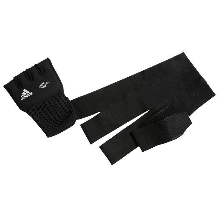 Black Adidas mitaines sous-gants with 6mm gel metacarpal protection and ClimaCOOL® technology for boxing and martial arts training.