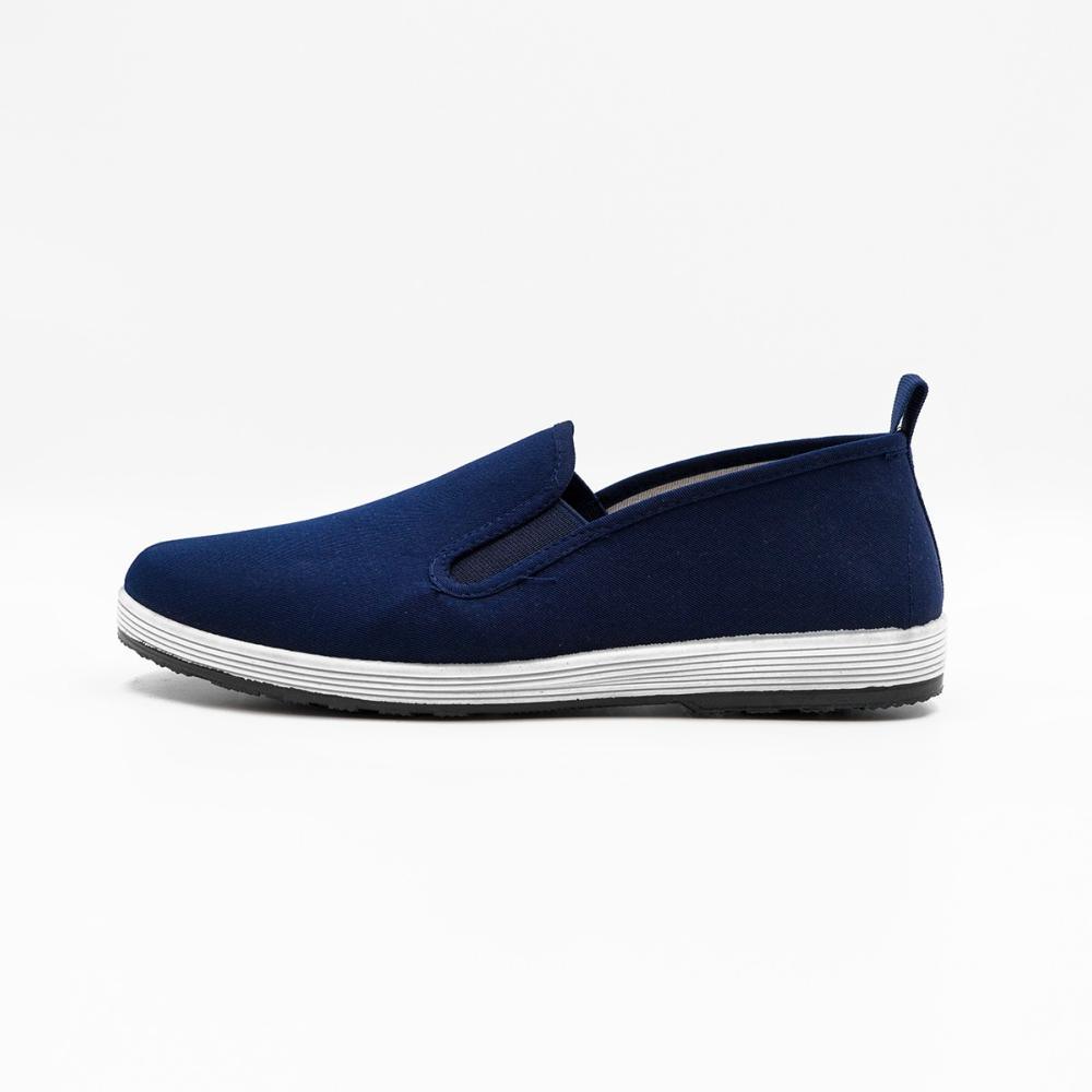 Blue FUJIMAE Zhengzhi Tai Chi Chuan slippers with lightweight cotton upper and rubber sole for martial arts practice