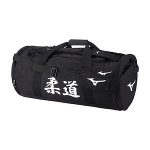 Black Mizuno Judo sports bag with white Japanese Judo lettering and multiple compartments, 45L capacity sac de sport Judo Mizuno